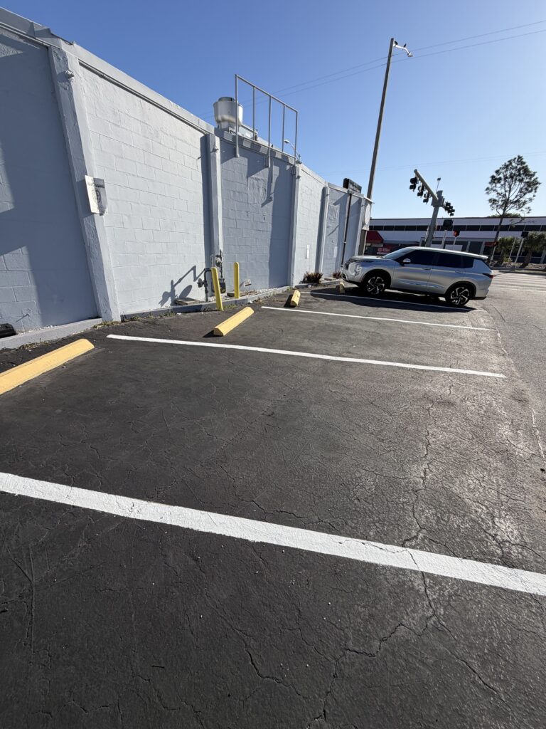 Fort Myers commercial painters providing interior and exterior painting services cape coral florida